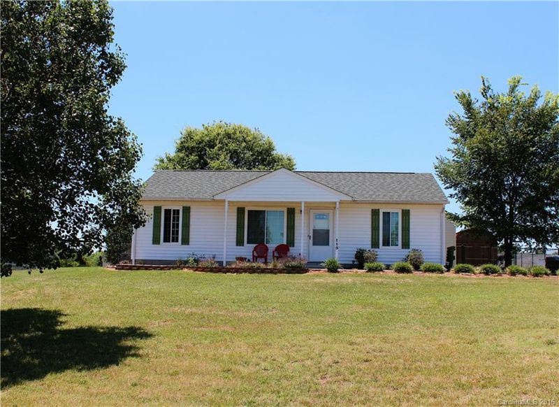 115 Pheasant Run Rd, Troutman, NC 28166