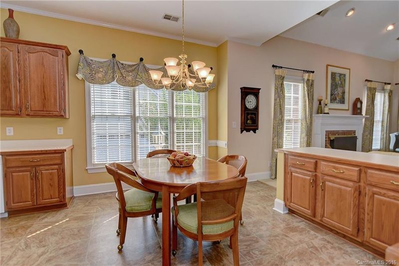 4217 Stourton Ln, Charlotte, NC 28226