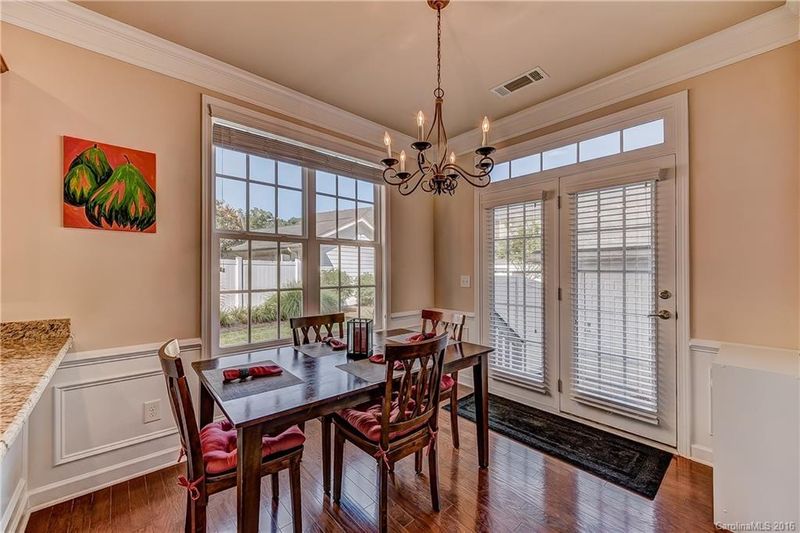 15846 Sharon Dale Dr #., Davidson, NC 28036