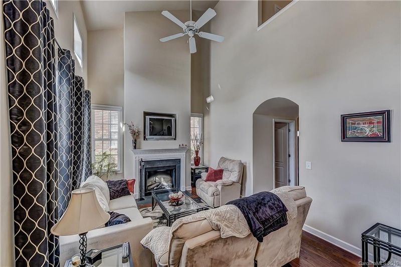 15846 Sharon Dale Dr #., Davidson, NC 28036