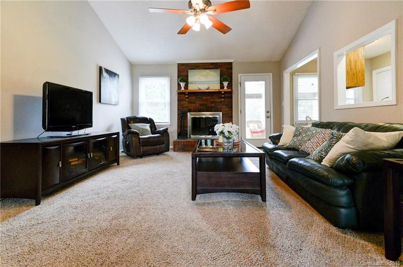 3216 Karen Ln, Monroe, NC 28110