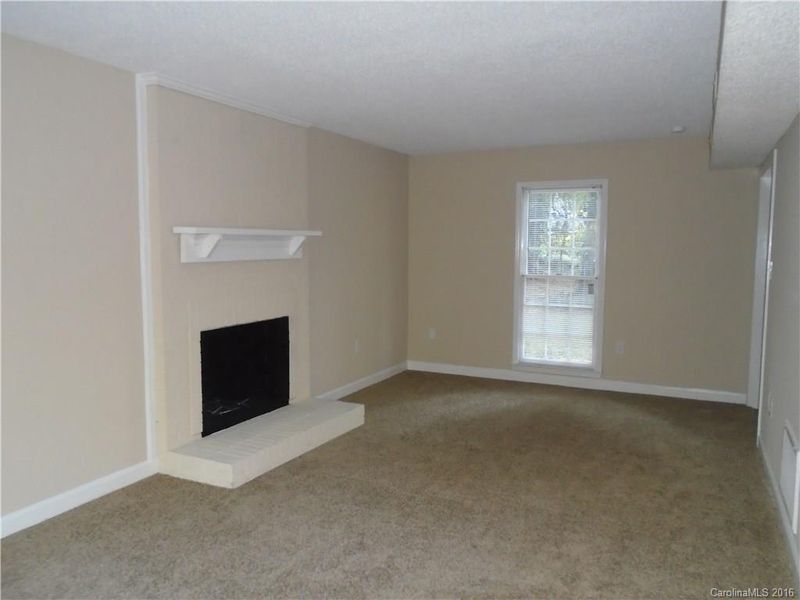 5216 Caradon Dr, Charlotte, NC 28227
