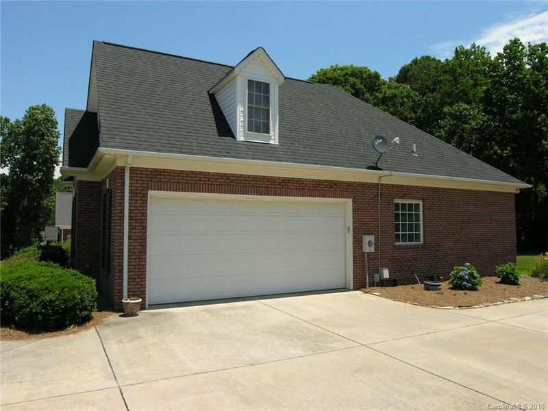 3101 Fairmead Dr, Concord, NC 28025