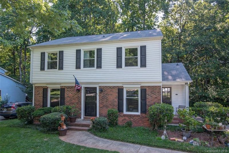 1419 Longbrook Dr #22, Charlotte, NC 28270