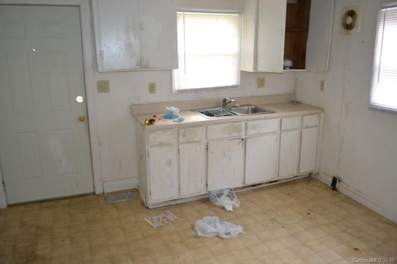 627 Queens Rd, Gastonia, NC 28052