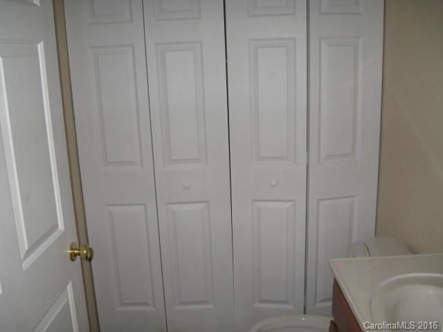 722 Jackson Ave #E, Charlotte, NC 28204