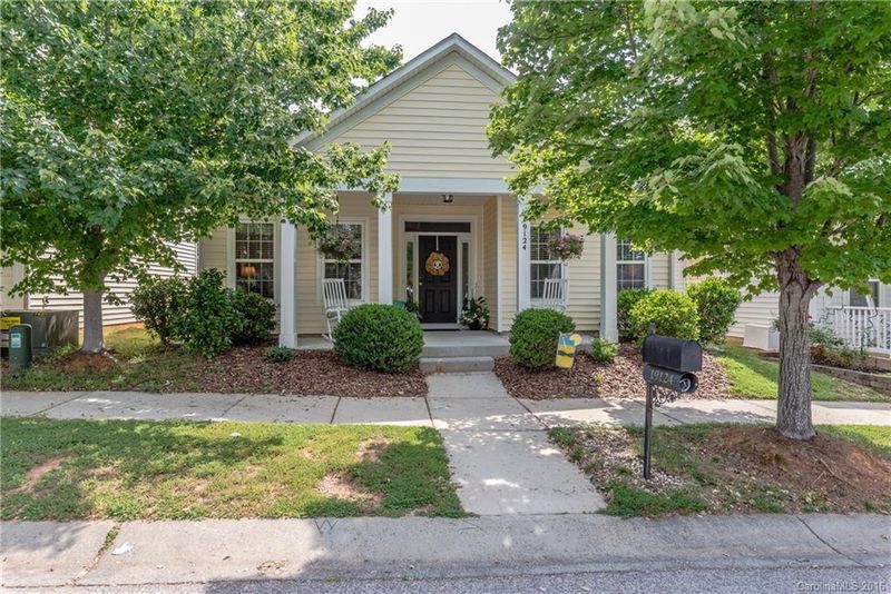 19124 Long Pond Ln, Cornelius, NC 28031