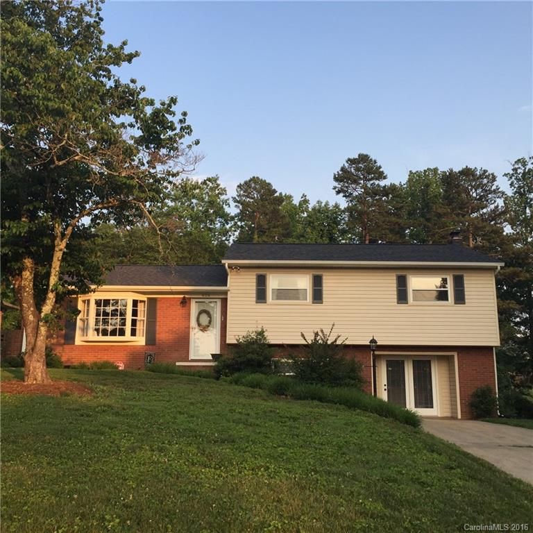 626 Victor St, Lincolnton, NC 28092