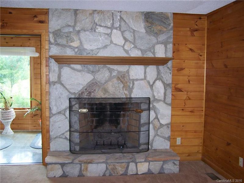 1170 Sky Dr, Newton, NC 28658