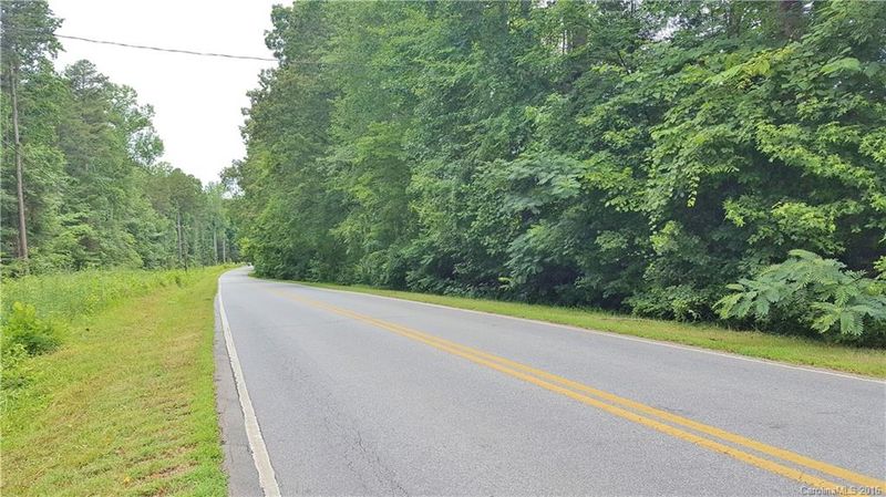 7050 Tuckaseegee Rd, Kannapolis, NC 28081