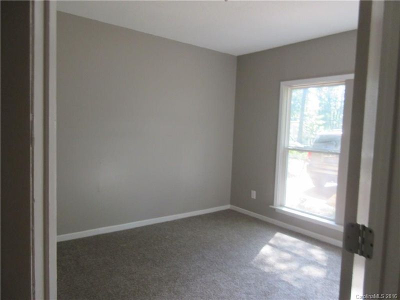 4827 Mcalpine Ln, Charlotte, NC 28212