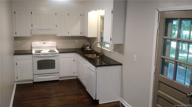 6124 Trotters Ridge Rd, Charlotte, NC 28227