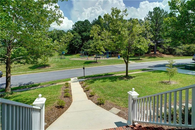 219 Lingle Dr #132, Davidson, NC 28036
