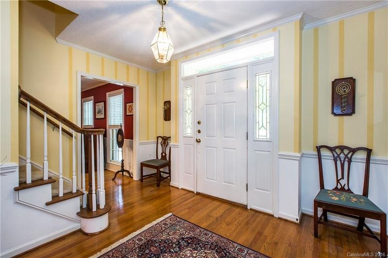 1109 Ashley Creek Dr, Matthews, NC 28105