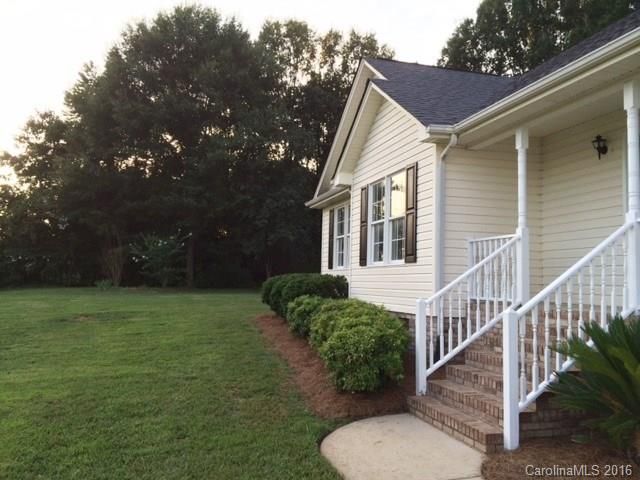 1735 Lenora Cir, Lincolnton, NC 28092