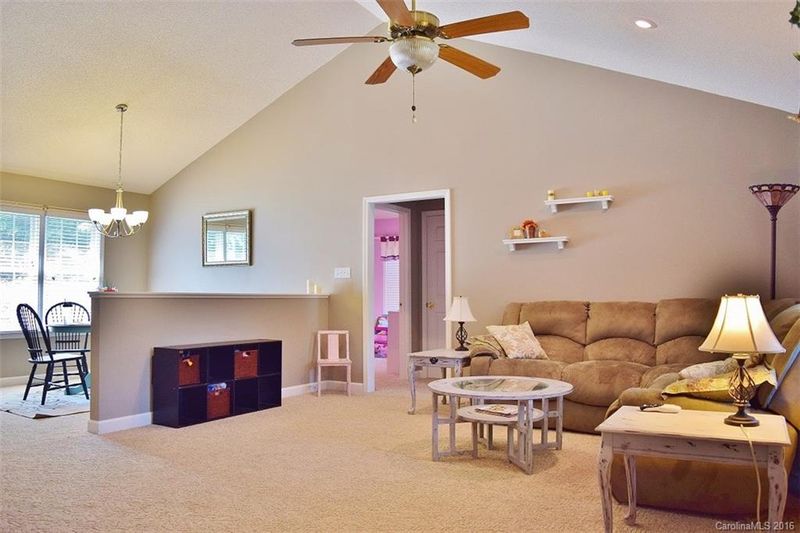 3046 Mulberry Ln, Lancaster, SC 29720