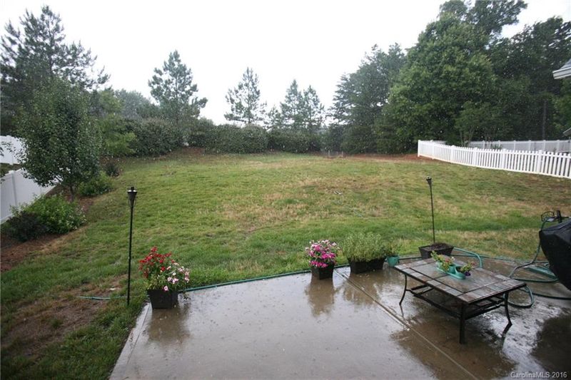 581 Harrison Dr, Concord, NC 28027
