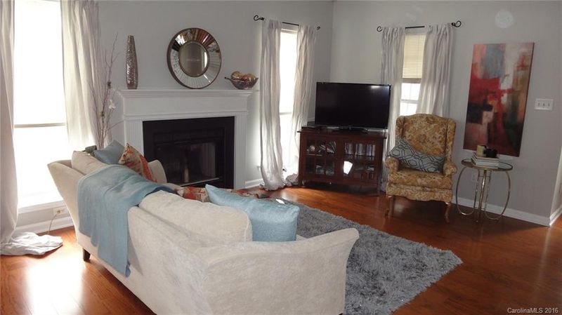 7234 Swans Run Rd, Charlotte, NC 28226
