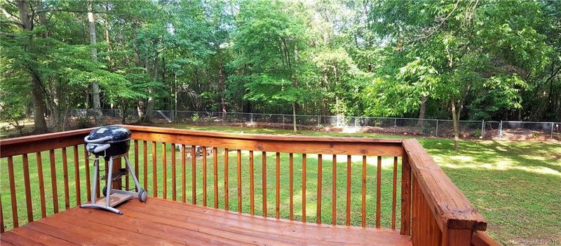 142 Link Dr, Iron Station, NC 28080