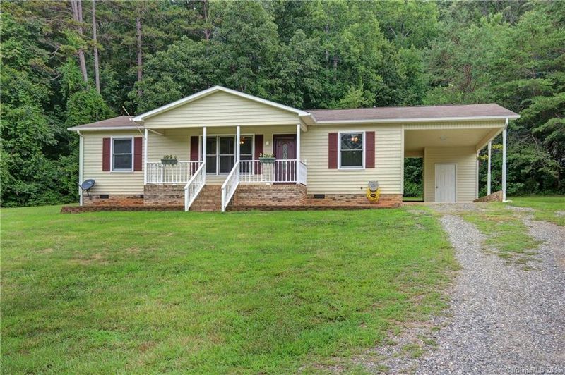 138 Bramblewood Dr, Statesville, NC 28625