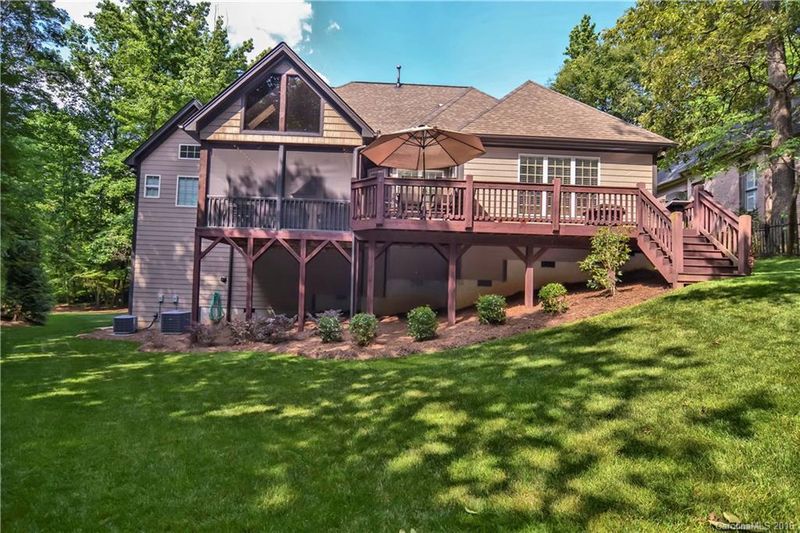 913 Hoke Trl, Cramerton, NC 28032