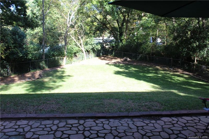 110 Mallard Ct #8, Davidson, NC 28036