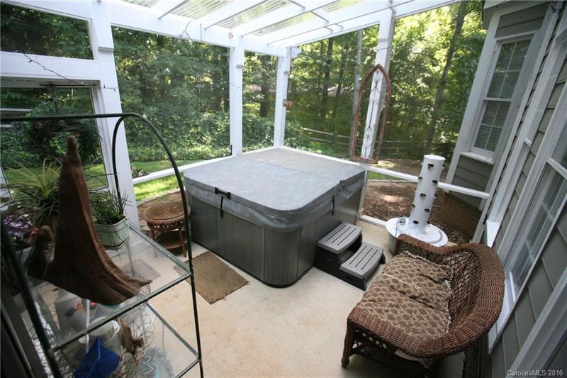 1500 Burning Lantern Ln, Kannapolis, NC 28081