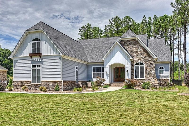 242 Washam Rd, Mooresville, NC 28117