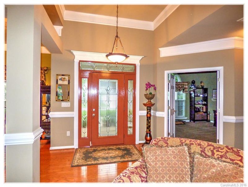 7762 Sedgebrook Dr E, Stanley, NC 28164