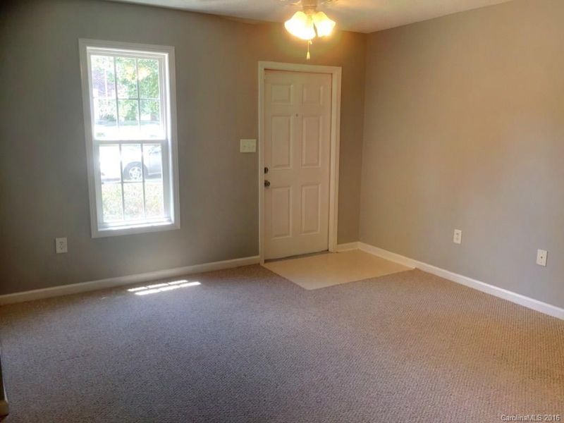 119 Steam Engine Dr #103, Mooresville, NC 28115