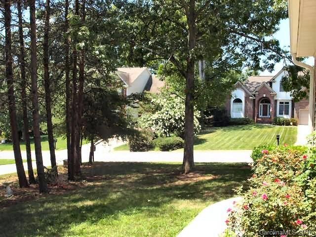 2352 Nautical Ct, Denver, NC 28037