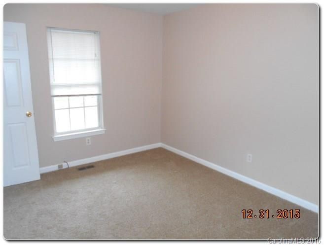 423 Old Speedway Dr, Concord, NC 28027