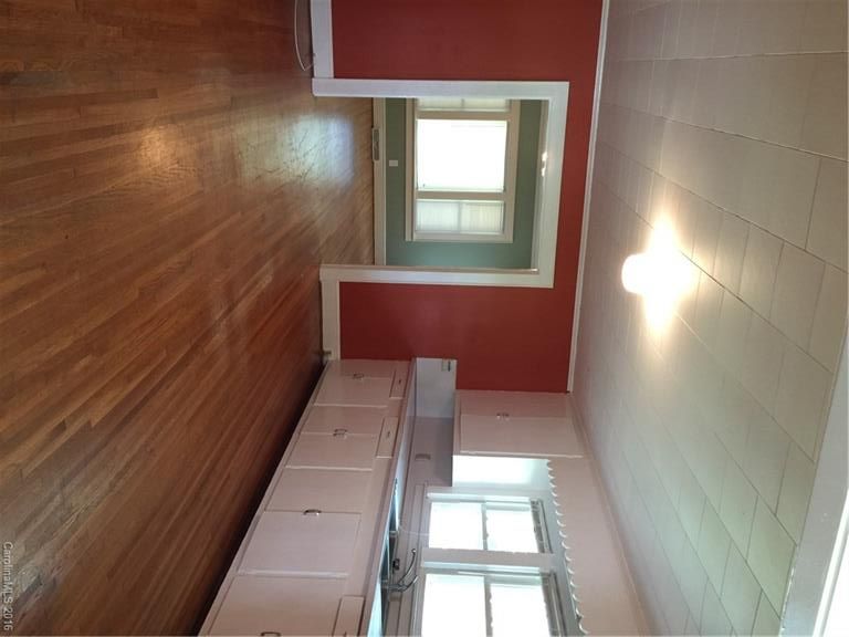 212 N Main St, Mount Pleasant, NC 28124