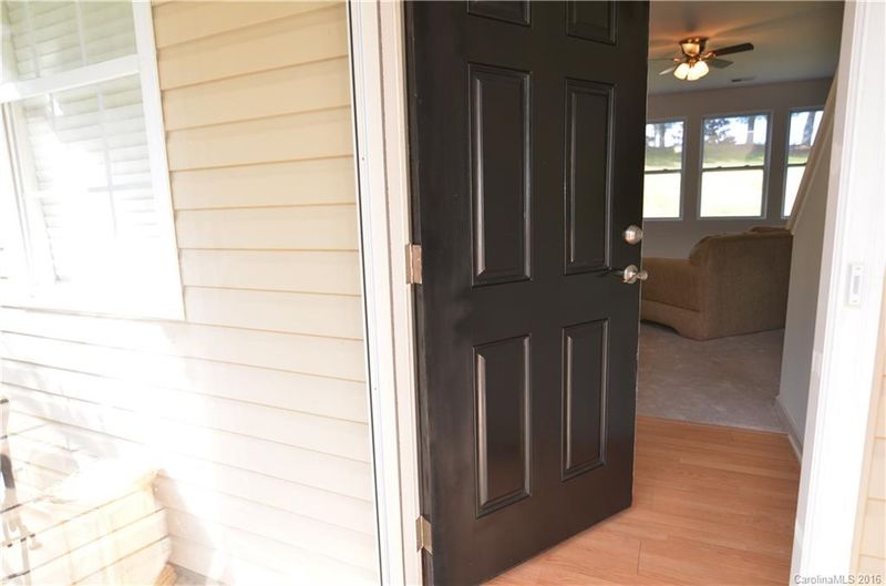 2416 Nettleton Ct, Matthews, NC 28105