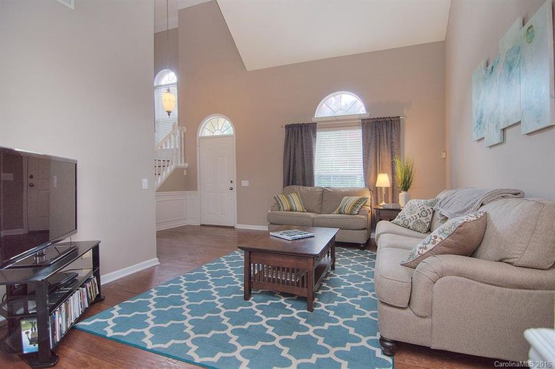 6625 Bells Mill Dr, Charlotte, NC 28269
