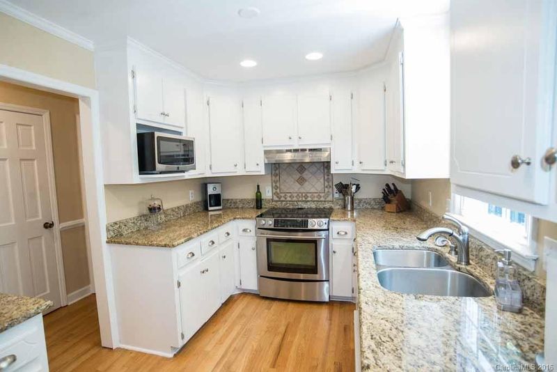 108 Dorie Dr #8, Belmont, NC 28012