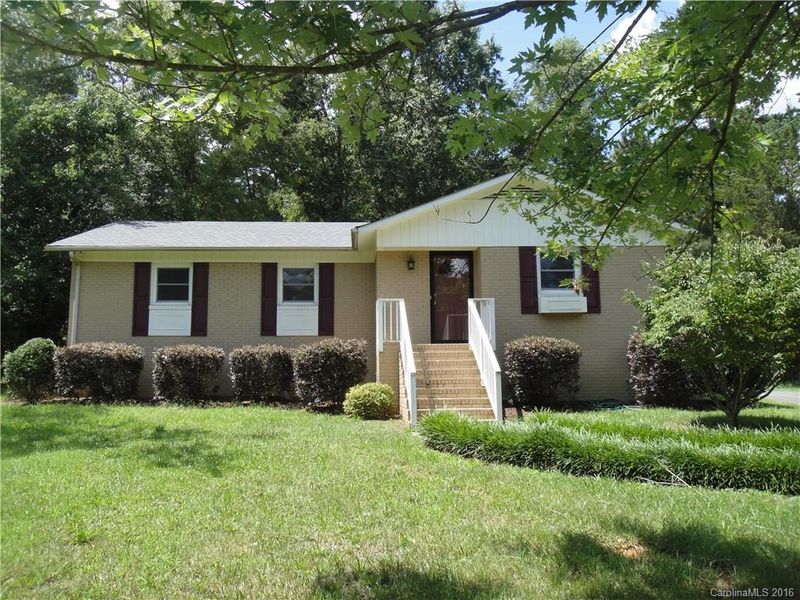 8521 Willhill Rd, Mint Hill, NC 28227