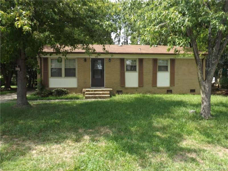 505 E Union St, Marshville, NC 28103