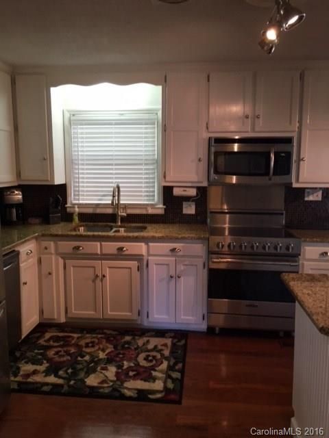 217 Hershel Lackey Rd, Lincolnton, NC 28092