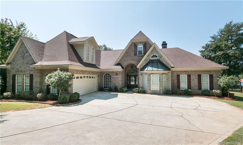 8817 Hearthstone Ct, Terrell, NC 28682