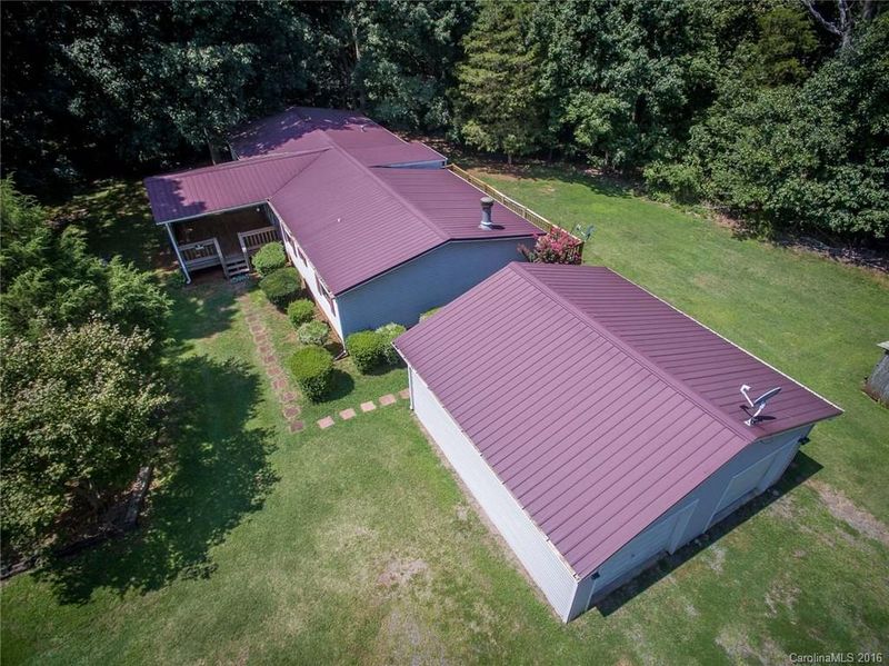 5242 Cliffhaven Dr, Concord, NC 28025