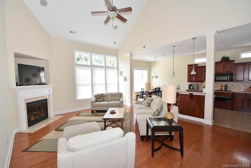 848 Treasure Ct, Fort Mill, SC 29708