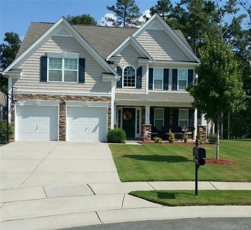 105 Matuka Ct, Mount Holly, NC 28120