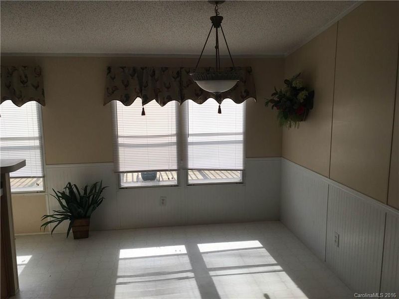 714 Sidney Cornwell Dr, Catawba, SC 29704