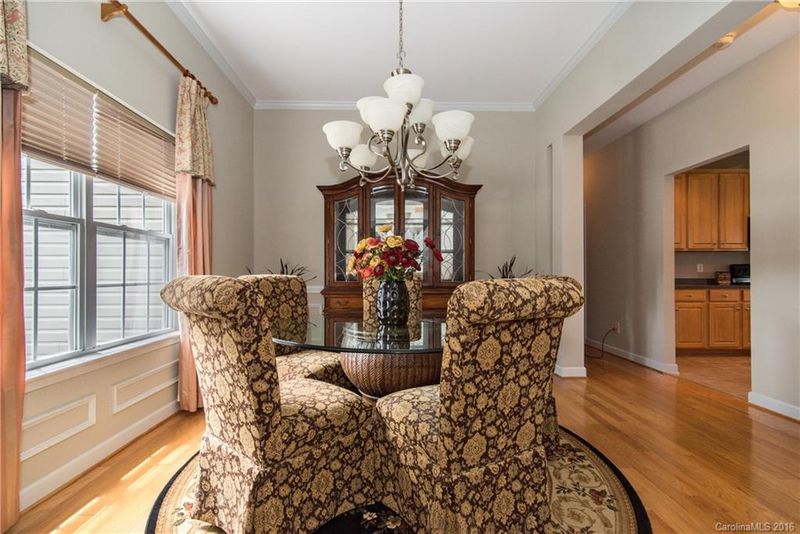1300 Mallory Ln, Waxhaw, NC 28173