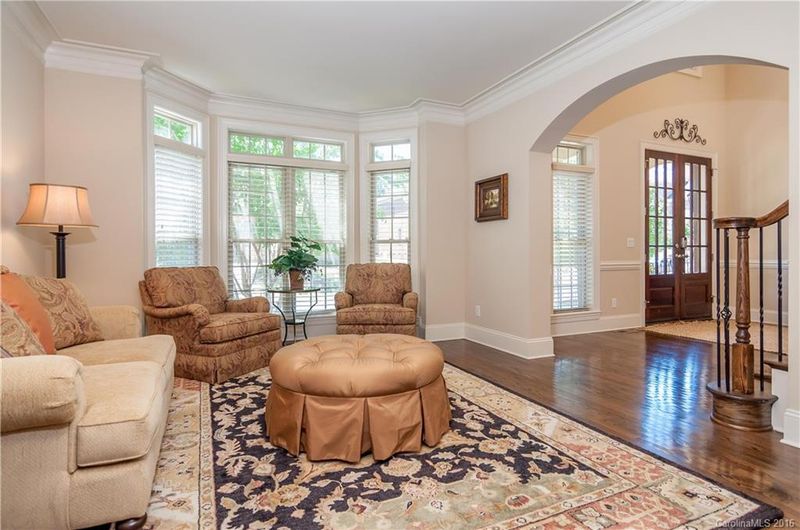 1002 Sultana Ln, Matthews, NC 28104