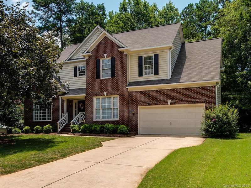 2626 Providence Spring Ln, Charlotte, NC 28270