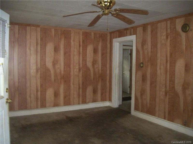 664 Wilson St, Kannapolis, NC 28081