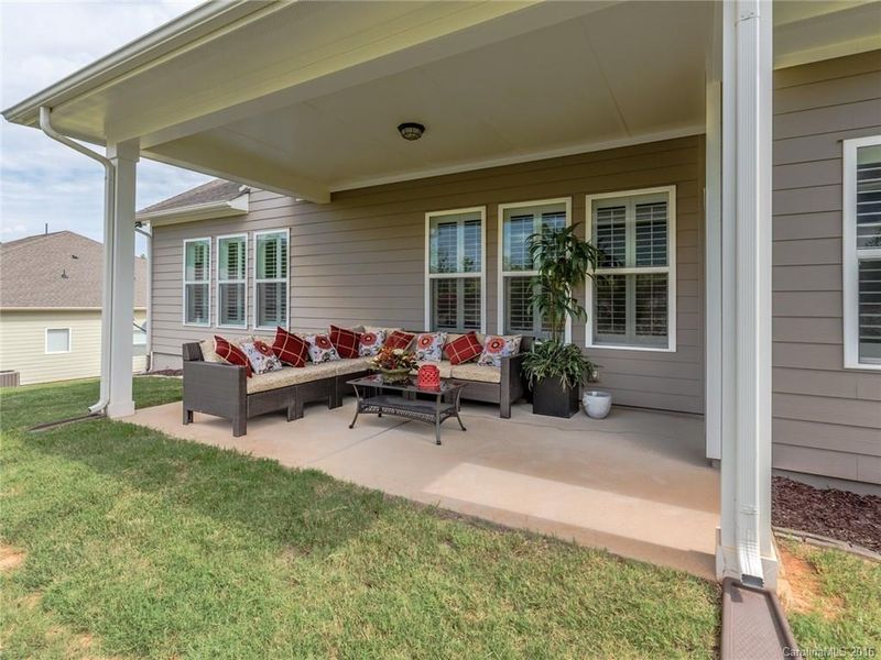 1275 Kings Bottom Dr, Fort Mill, SC 29715