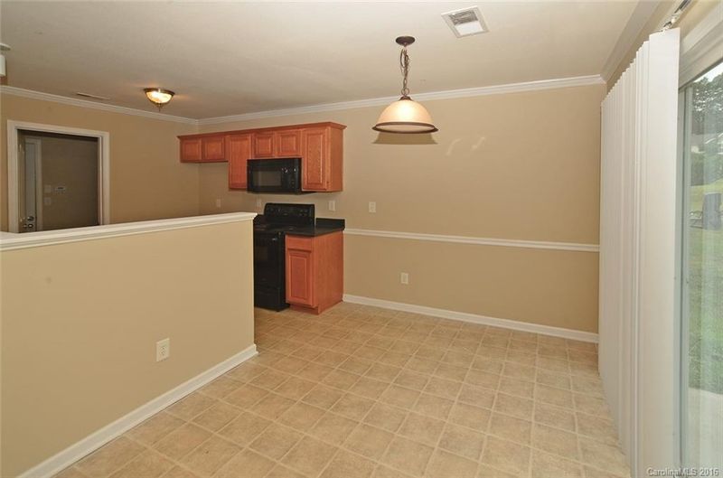 6344 Cora St, Charlotte, NC 28216